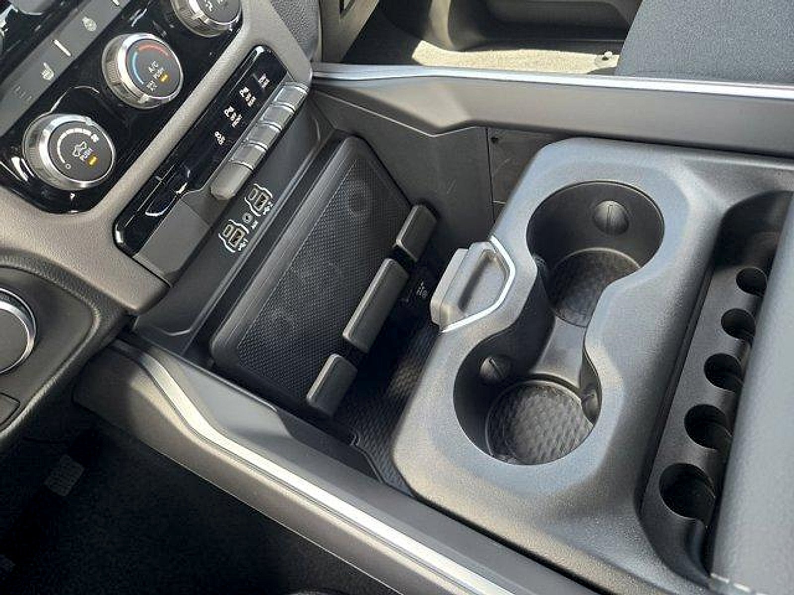2026 RAM Ram 1500 RAM 1500 LONE STAR CREW CAB 4X2 5'7' BOX