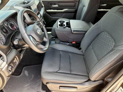 2027 RAM Ram 1500 RAM 1500 EXPRESS CREW CAB 4X2 5'7' BOX