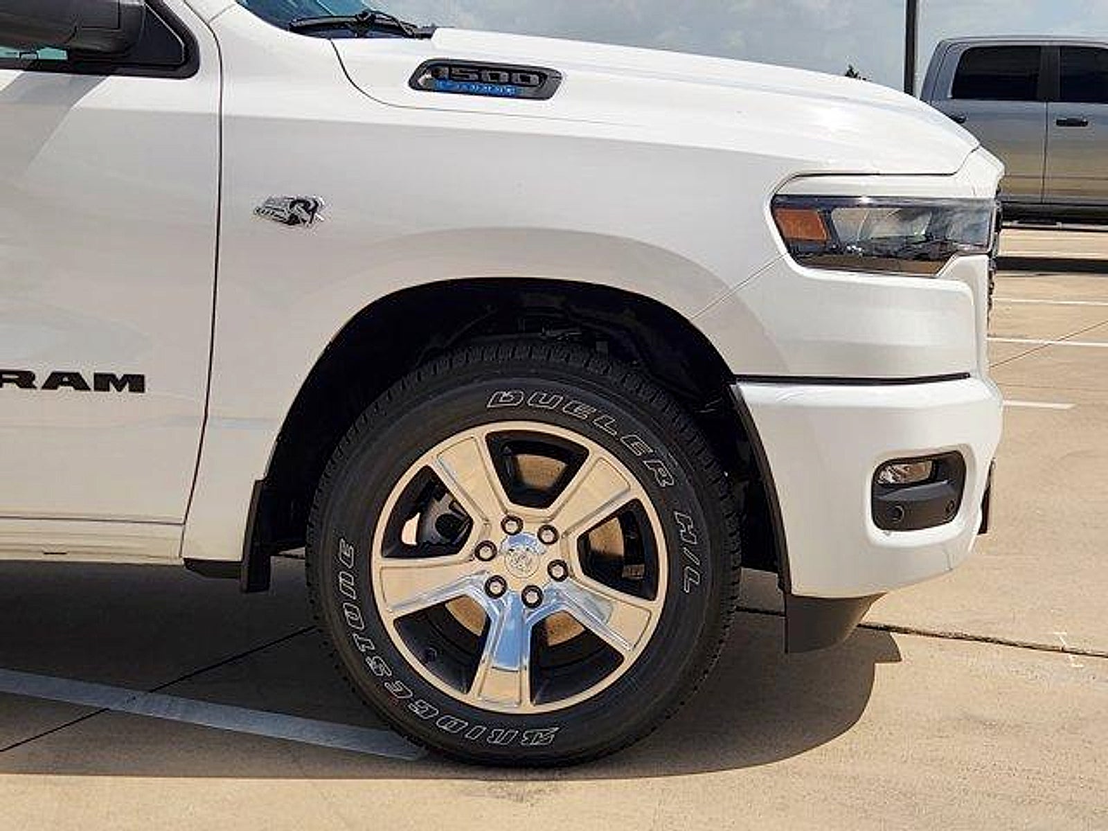 2026 RAM Ram 1500 RAM 1500 EXPRESS CREW CAB 4X2 5'7' BOX