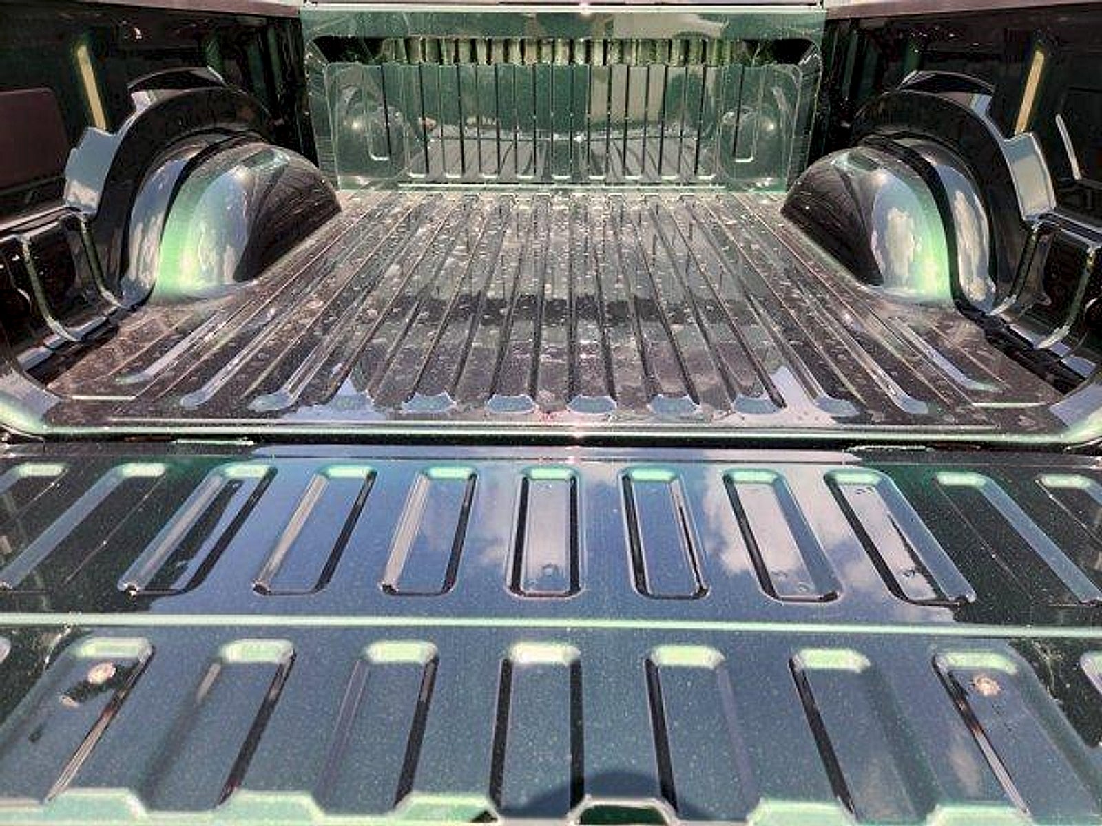 2027 RAM Ram 1500 RAM 1500 EXPRESS CREW CAB 4X2 5'7' BOX