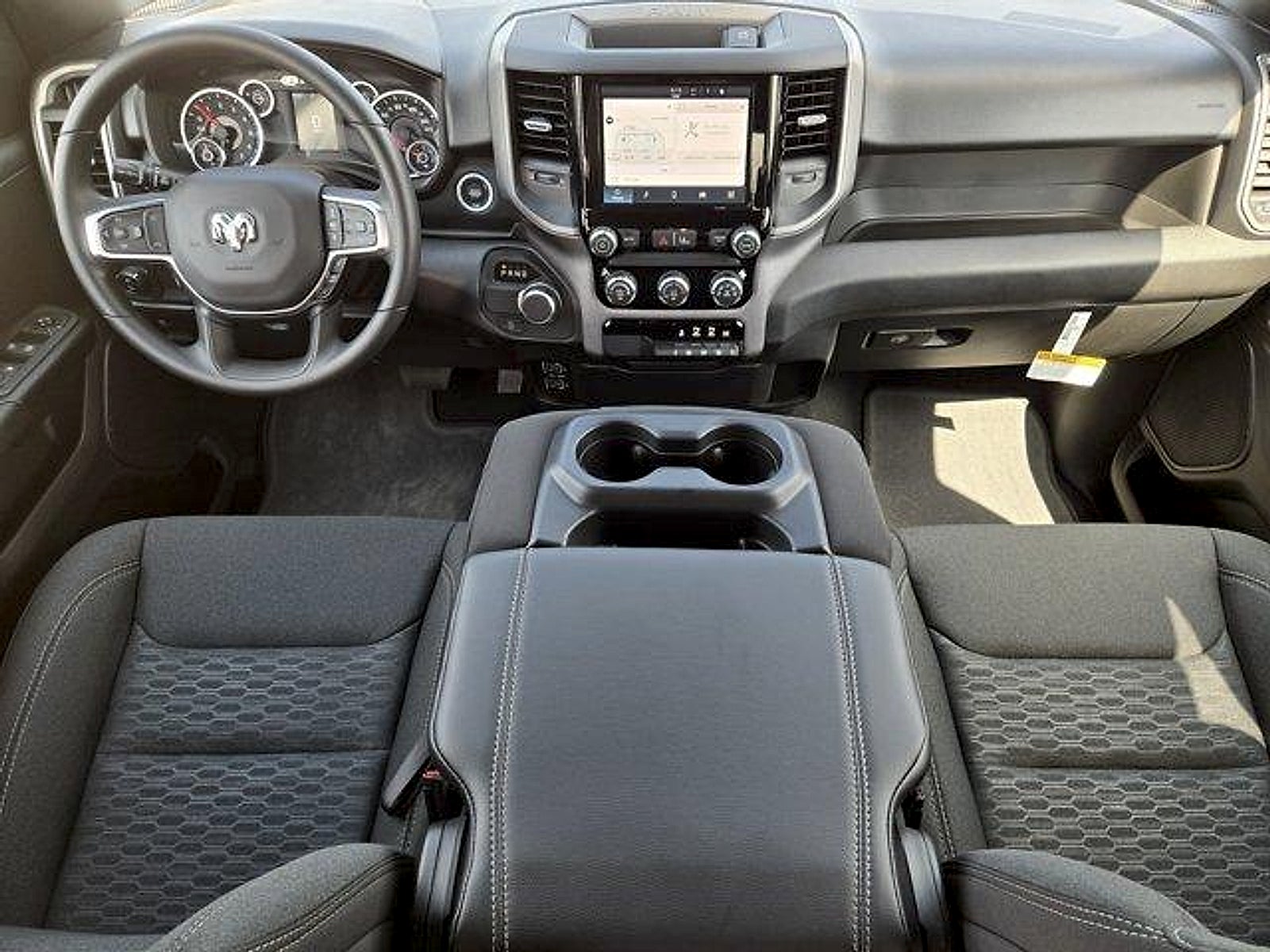 2026 RAM Ram 1500 RAM 1500 EXPRESS CREW CAB 4X2 5'7' BOX