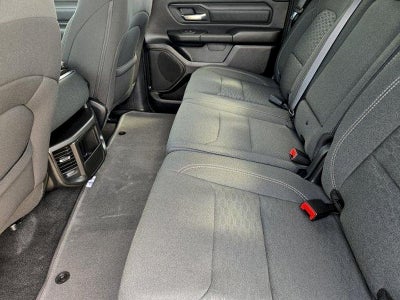2026 RAM Ram 1500 RAM 1500 EXPRESS CREW CAB 4X2 5'7' BOX