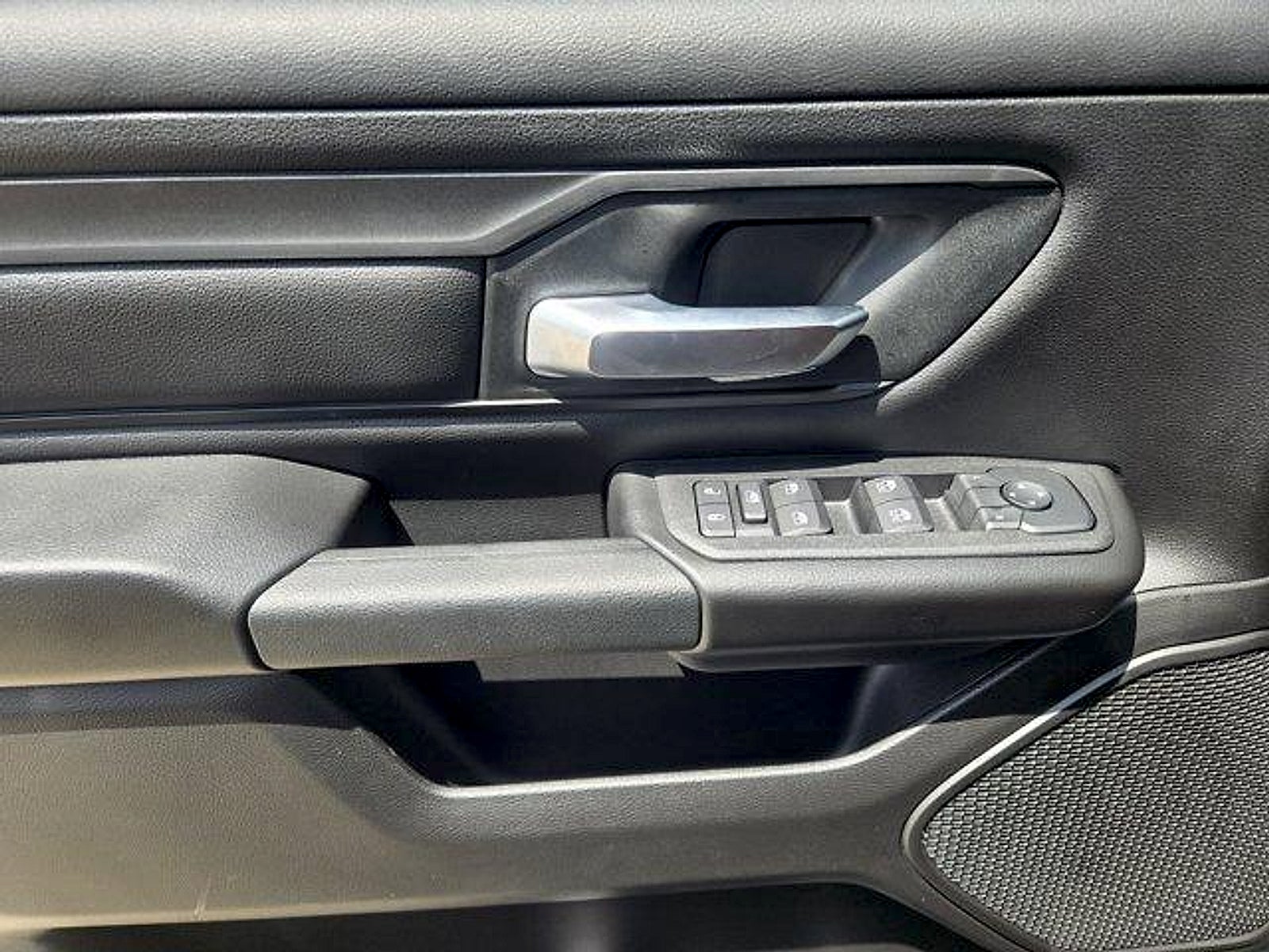 2026 RAM 1500 RAM 1500 EXPRESS CREW CAB 4X2 5'7' BOX