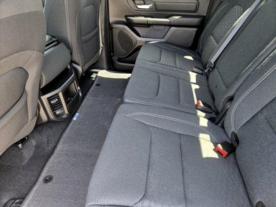 2026 RAM 1500 RAM 1500 EXPRESS CREW CAB 4X2 5'7' BOX