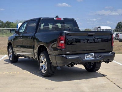 2026 RAM 1500 RAM 1500 EXPRESS CREW CAB 4X2 5'7' BOX