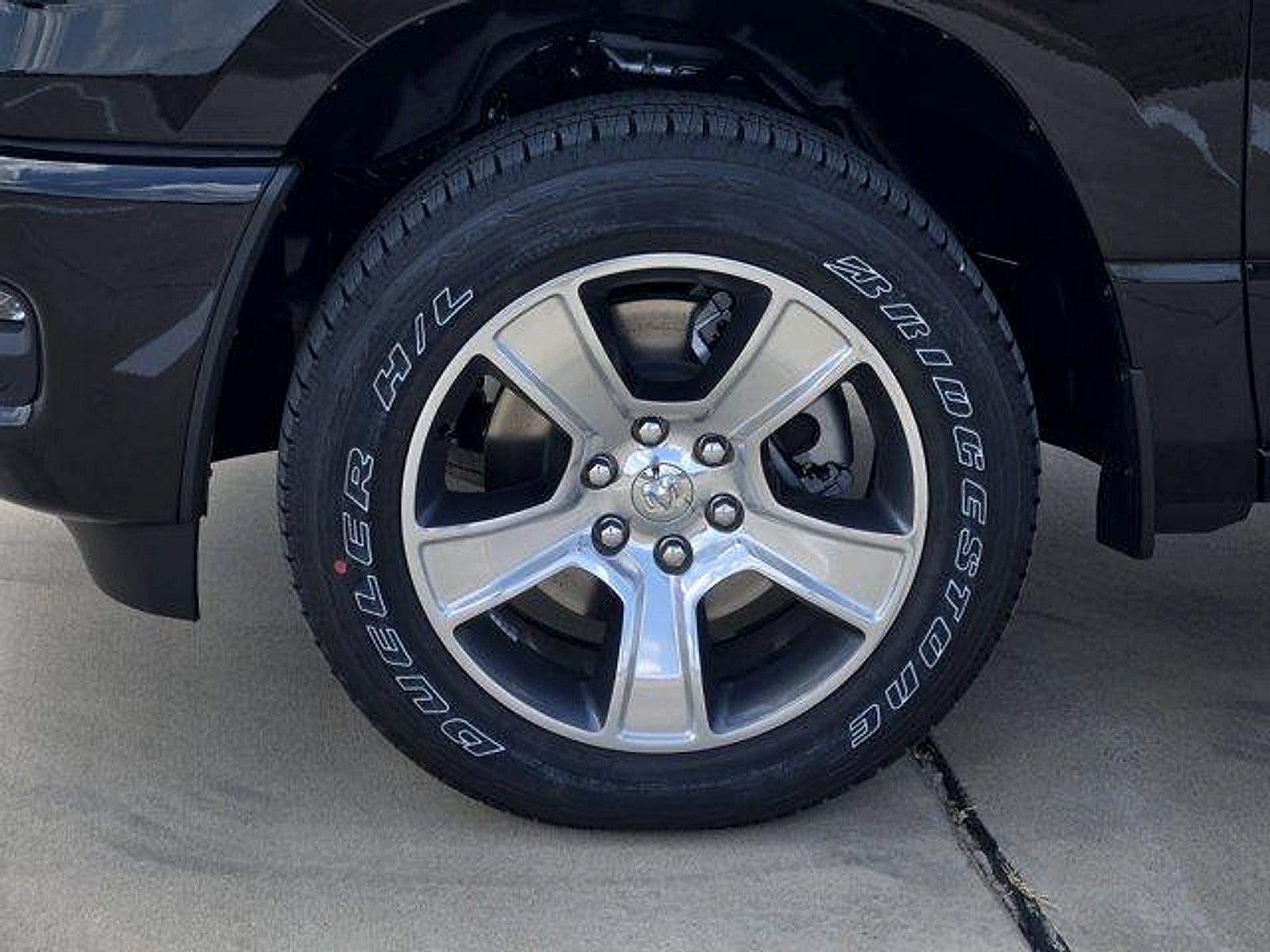 2026 RAM 1500 RAM 1500 EXPRESS CREW CAB 4X2 5'7' BOX