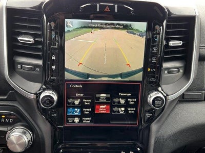 2021 RAM 1500 Laramie Crew Cab 4x2 5'7' Box