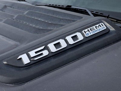 2021 RAM 1500 Laramie Crew Cab 4x2 5'7' Box