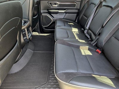 2022 RAM 1500 Laramie Crew Cab 4x2 5'7' Box