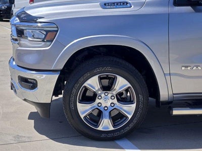 2022 RAM 1500 Laramie Crew Cab 4x2 5'7' Box