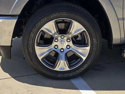 2022 RAM 1500 Laramie Crew Cab 4x2 5'7' Box