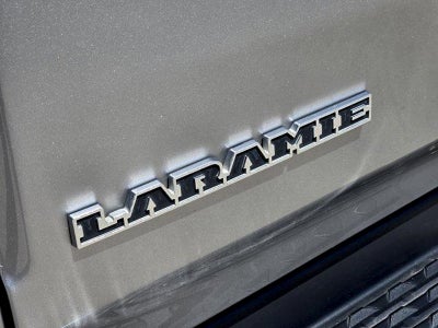 2022 RAM 1500 Laramie Crew Cab 4x2 5'7' Box