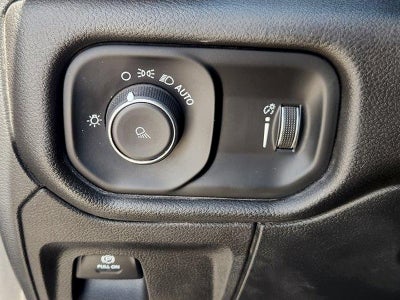 2021 RAM 1500 Tradesman Quad Cab 4x4 6'4' Box