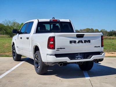 2026 RAM Ram 1500 RAM 1500 LONE STAR CREW CAB 4X4 5'7' BOX