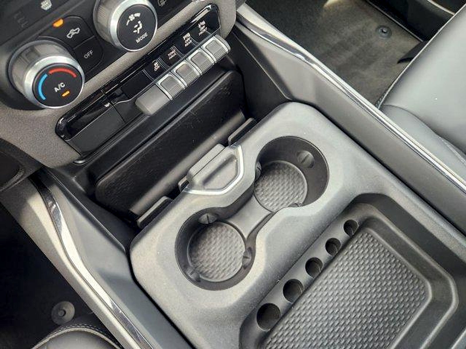 2023 RAM 1500 Lone Star Crew Cab 4x4 5'7' Box