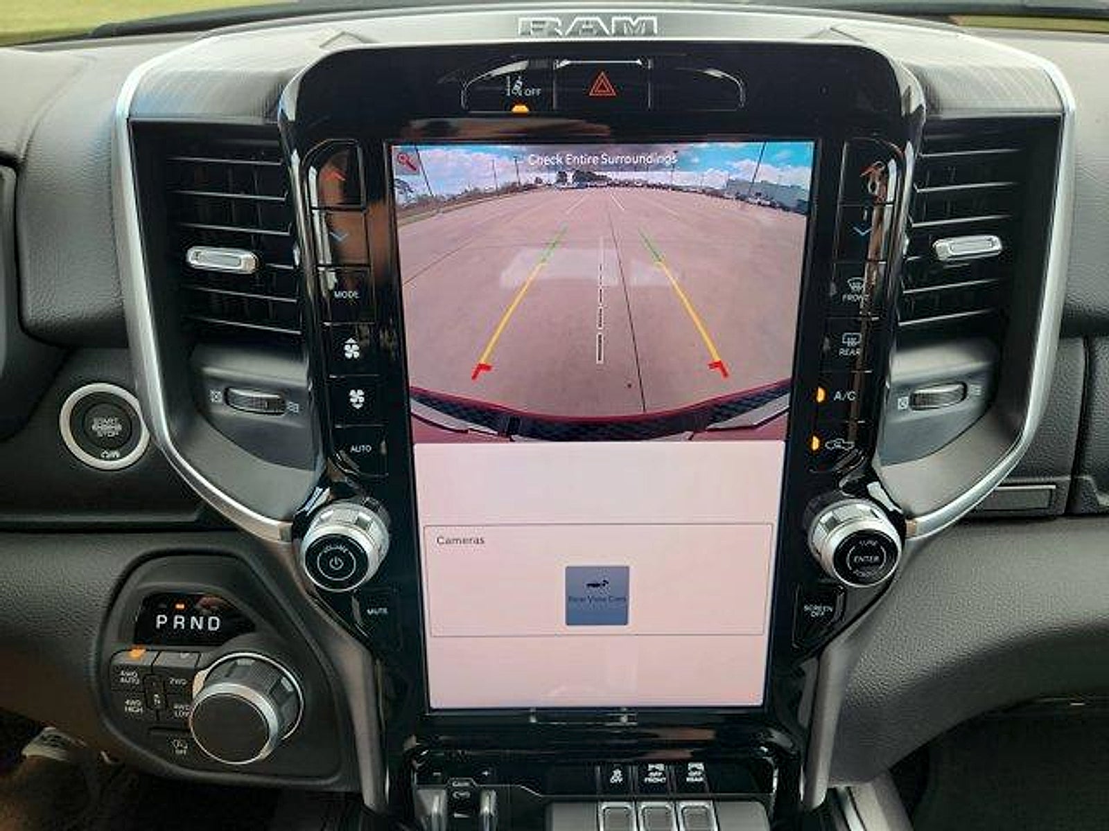 2026 RAM Ram 1500 RAM 1500 LONE STAR CREW CAB 4X4 5'7' BOX