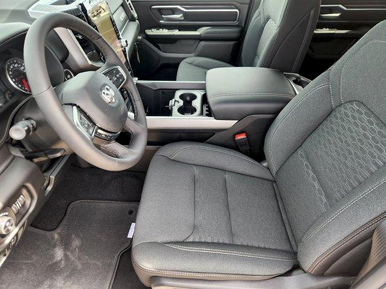 2026 RAM Ram 1500 RAM 1500 LONE STAR CREW CAB 4X4 5'7' BOX