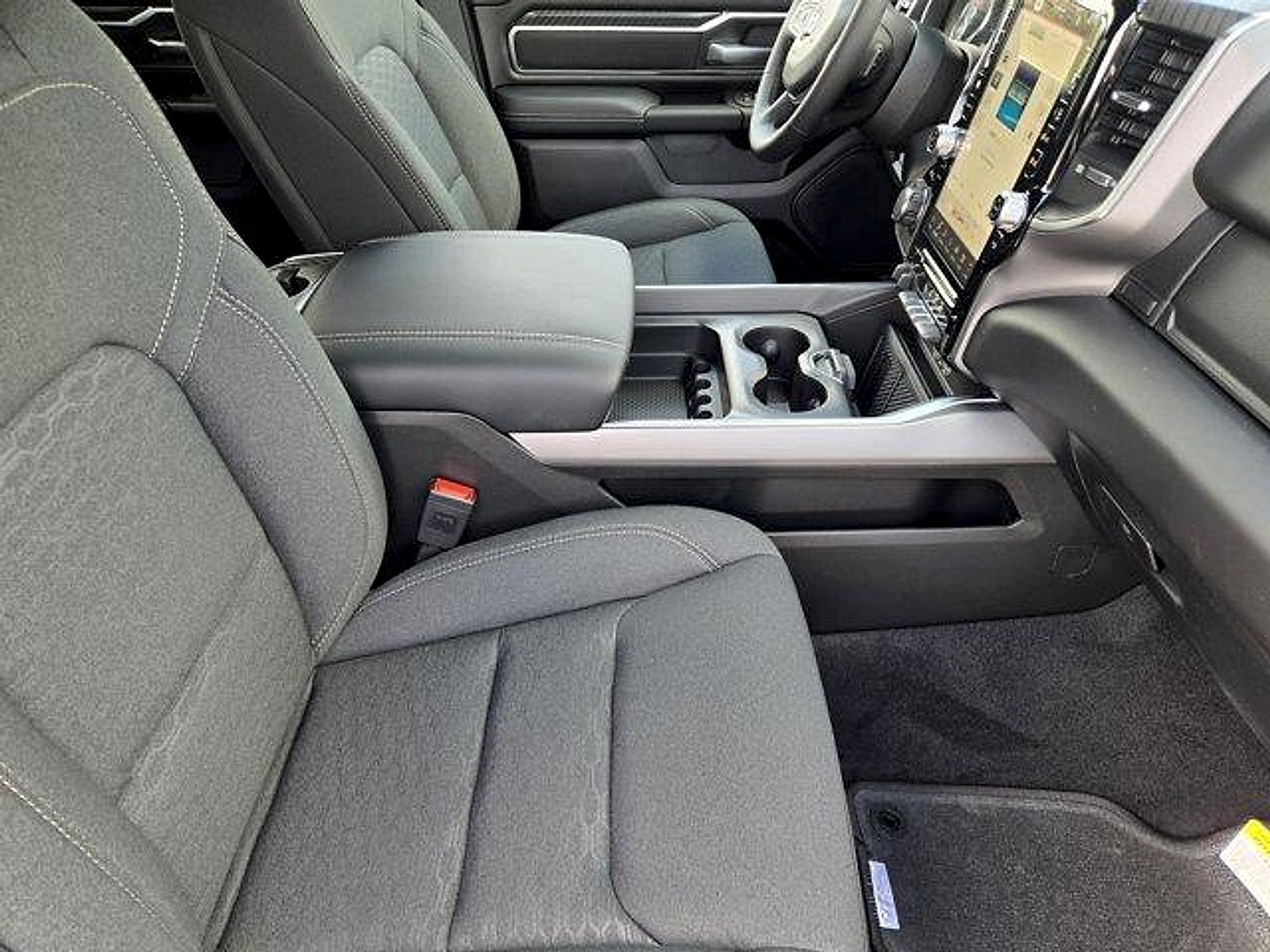 2026 RAM Ram 1500 RAM 1500 LONE STAR CREW CAB 4X4 5'7' BOX