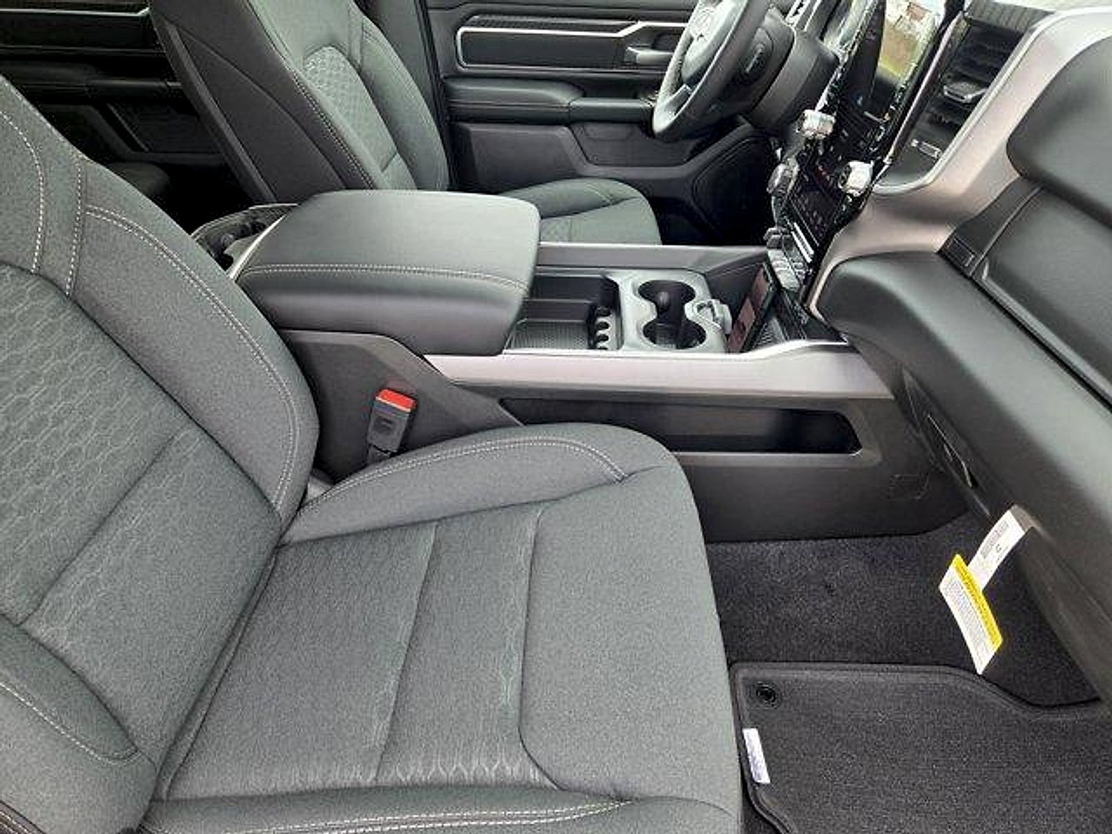 2026 RAM Ram 1500 RAM 1500 LONE STAR CREW CAB 4X4 5'7' BOX