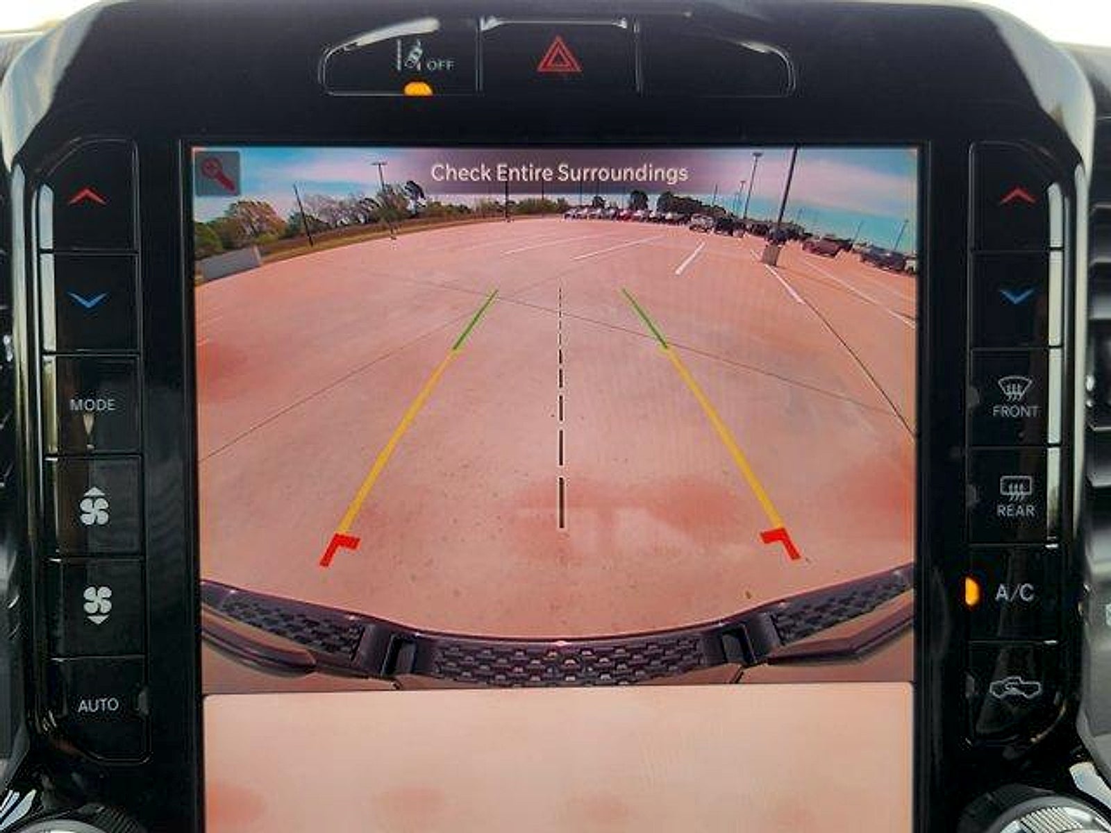 2026 RAM Ram 1500 RAM 1500 LONE STAR CREW CAB 4X4 5'7' BOX