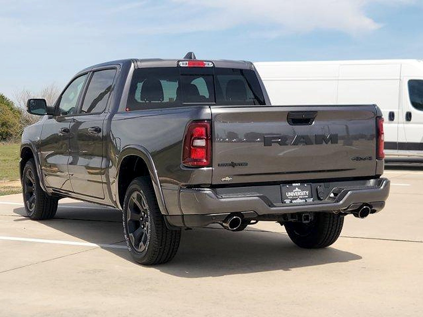 2026 RAM Ram 1500 RAM 1500 LONE STAR CREW CAB 4X4 5'7' BOX