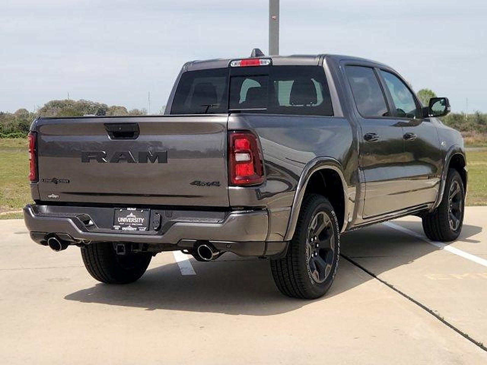2026 RAM Ram 1500 RAM 1500 LONE STAR CREW CAB 4X4 5'7' BOX