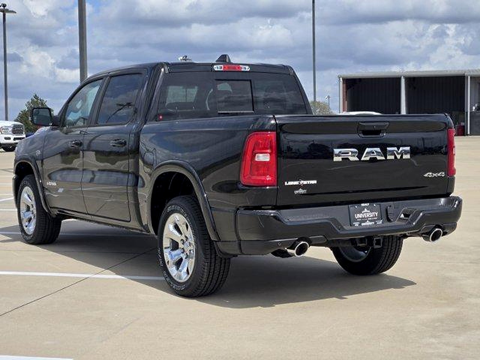 2026 RAM Ram 1500 RAM 1500 LONE STAR CREW CAB 4X4 5'7' BOX