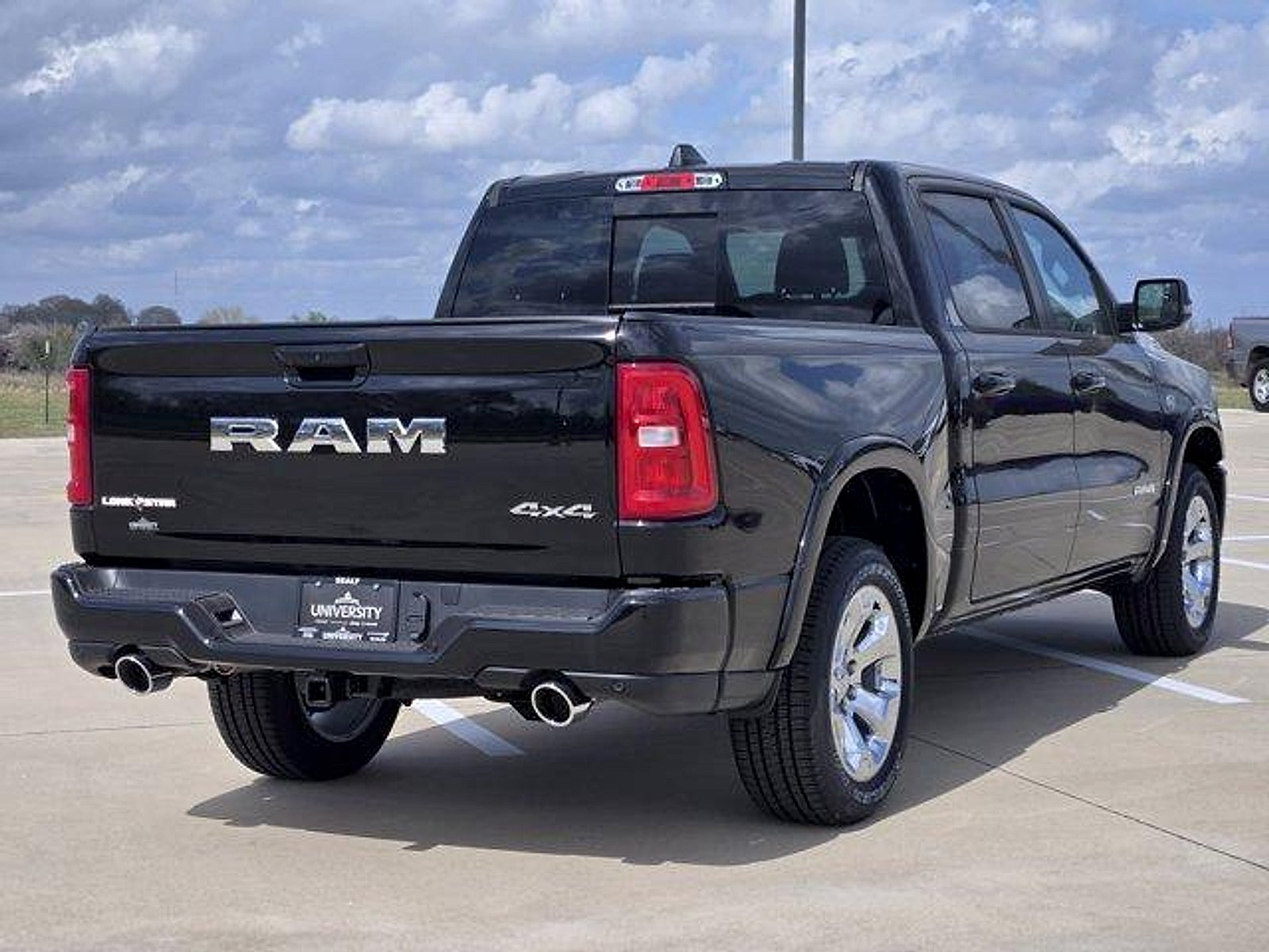 2026 RAM Ram 1500 RAM 1500 LONE STAR CREW CAB 4X4 5'7' BOX