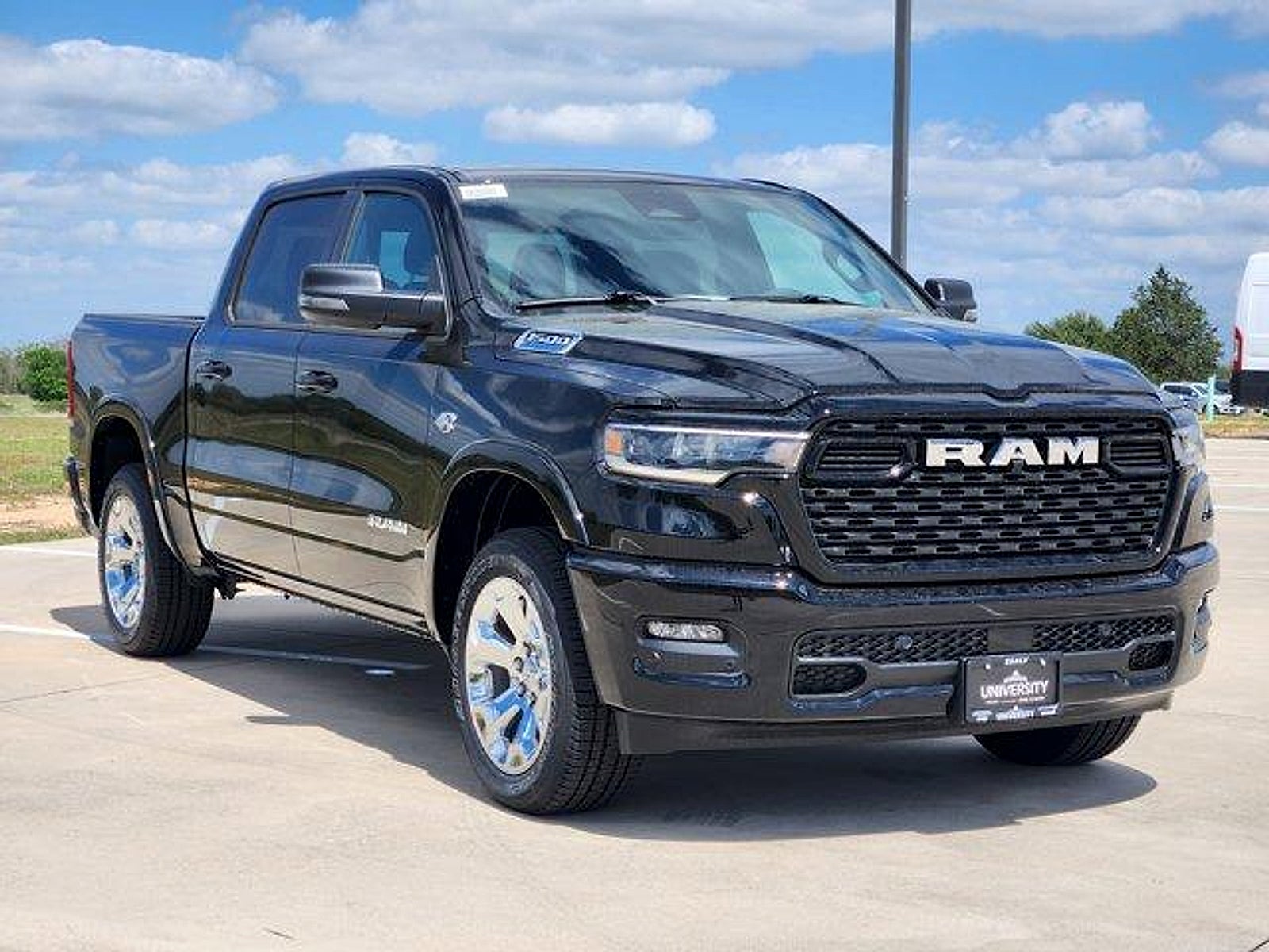 2026 RAM Ram 1500 RAM 1500 LONE STAR CREW CAB 4X4 5'7' BOX