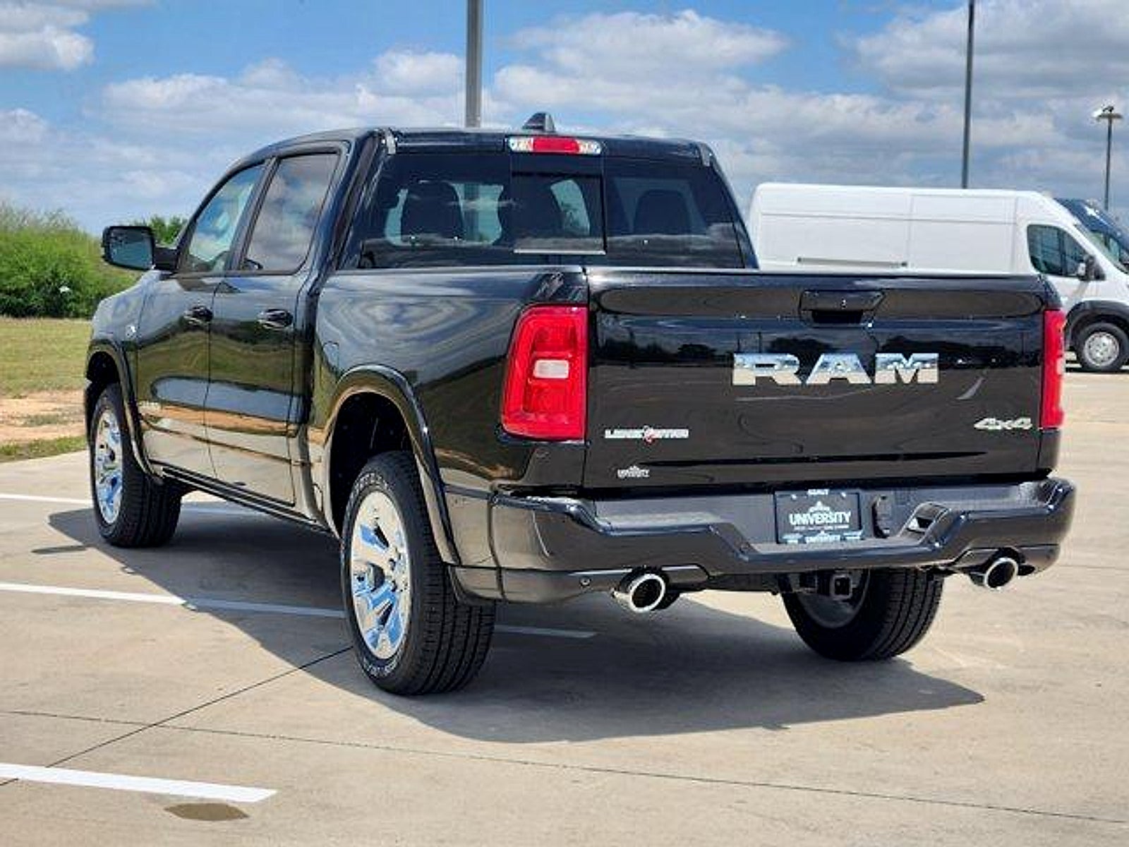 2026 RAM Ram 1500 RAM 1500 LONE STAR CREW CAB 4X4 5'7' BOX