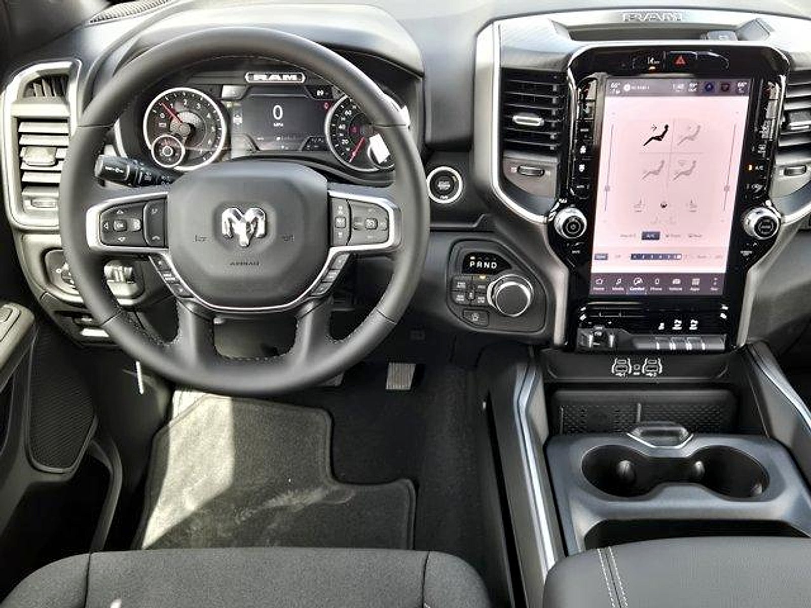 2026 RAM Ram 1500 RAM 1500 LONE STAR CREW CAB 4X4 5'7' BOX