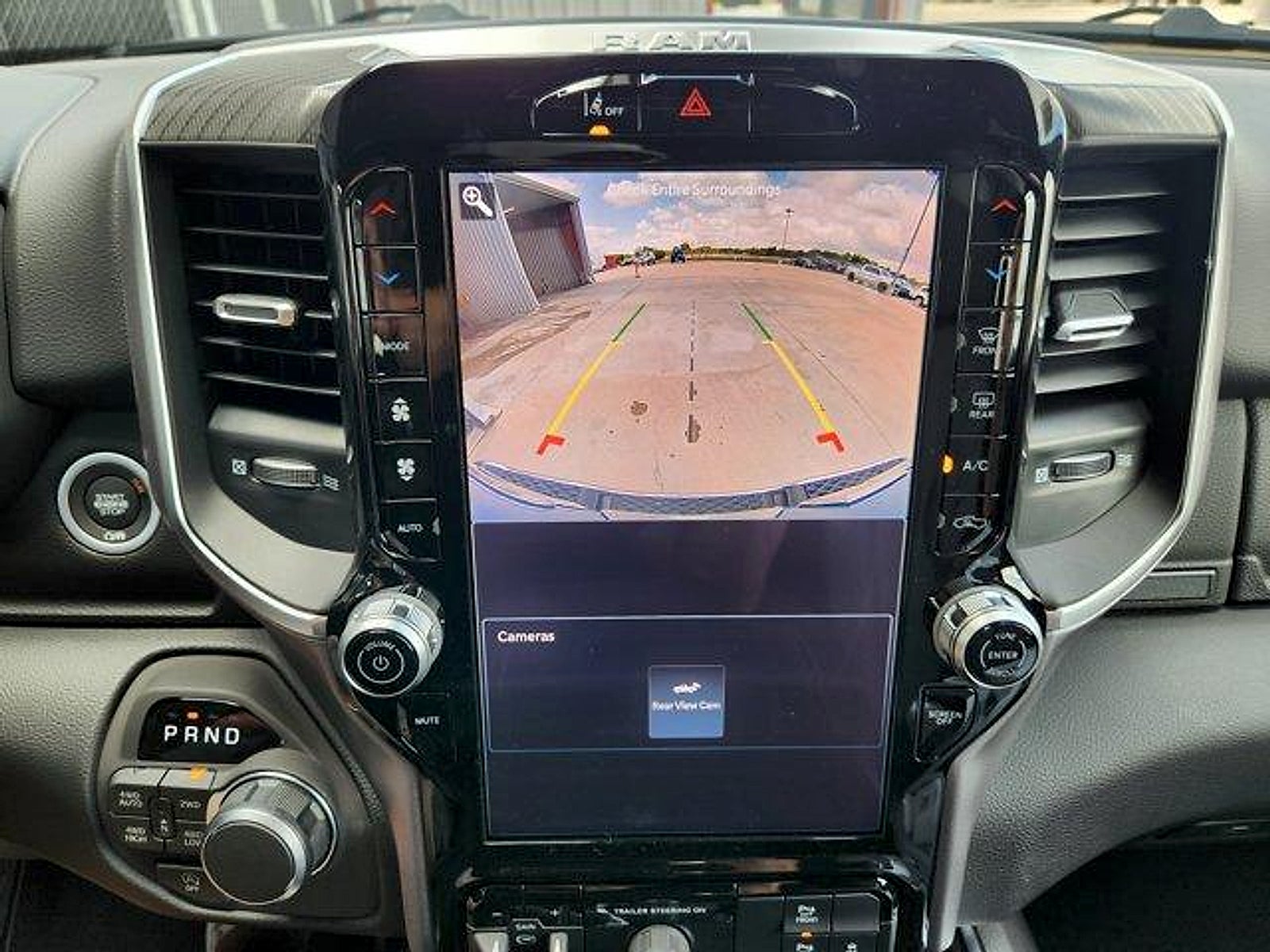 2026 RAM Ram 1500 RAM 1500 LONE STAR CREW CAB 4X4 5'7' BOX