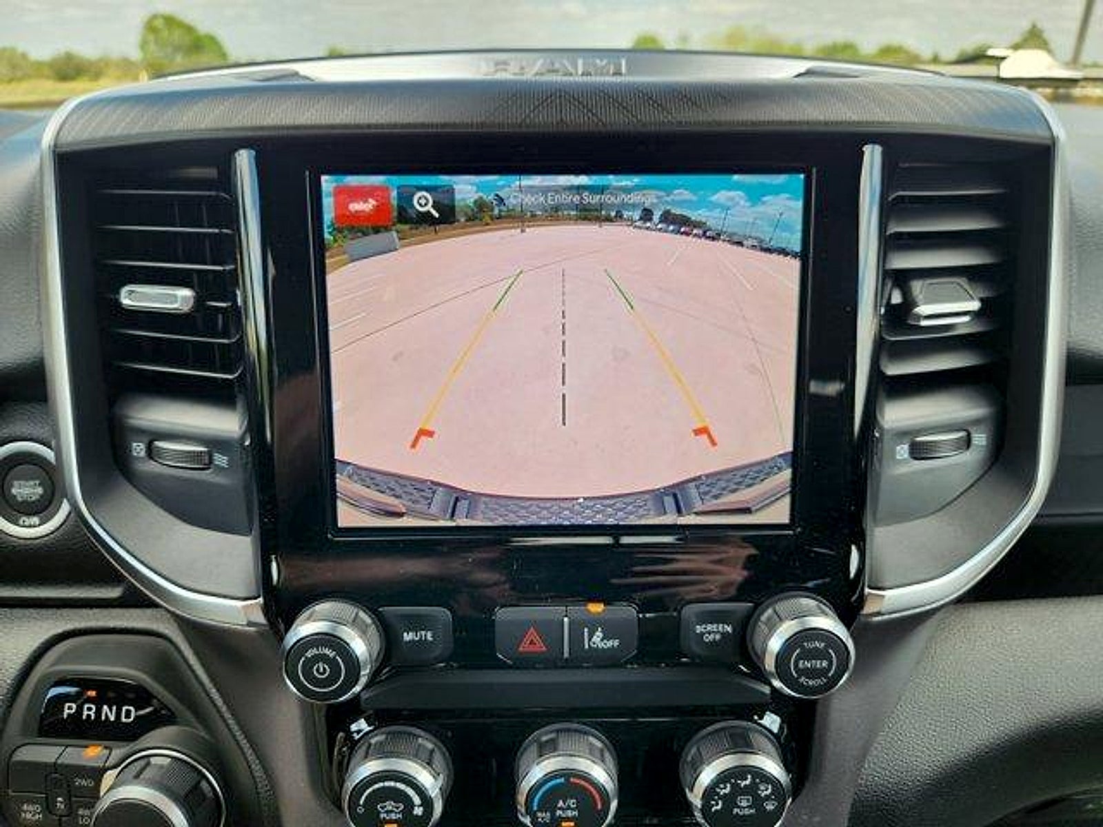 2026 RAM Ram 1500 RAM 1500 EXPRESS CREW CAB 4X4 5'7' BOX