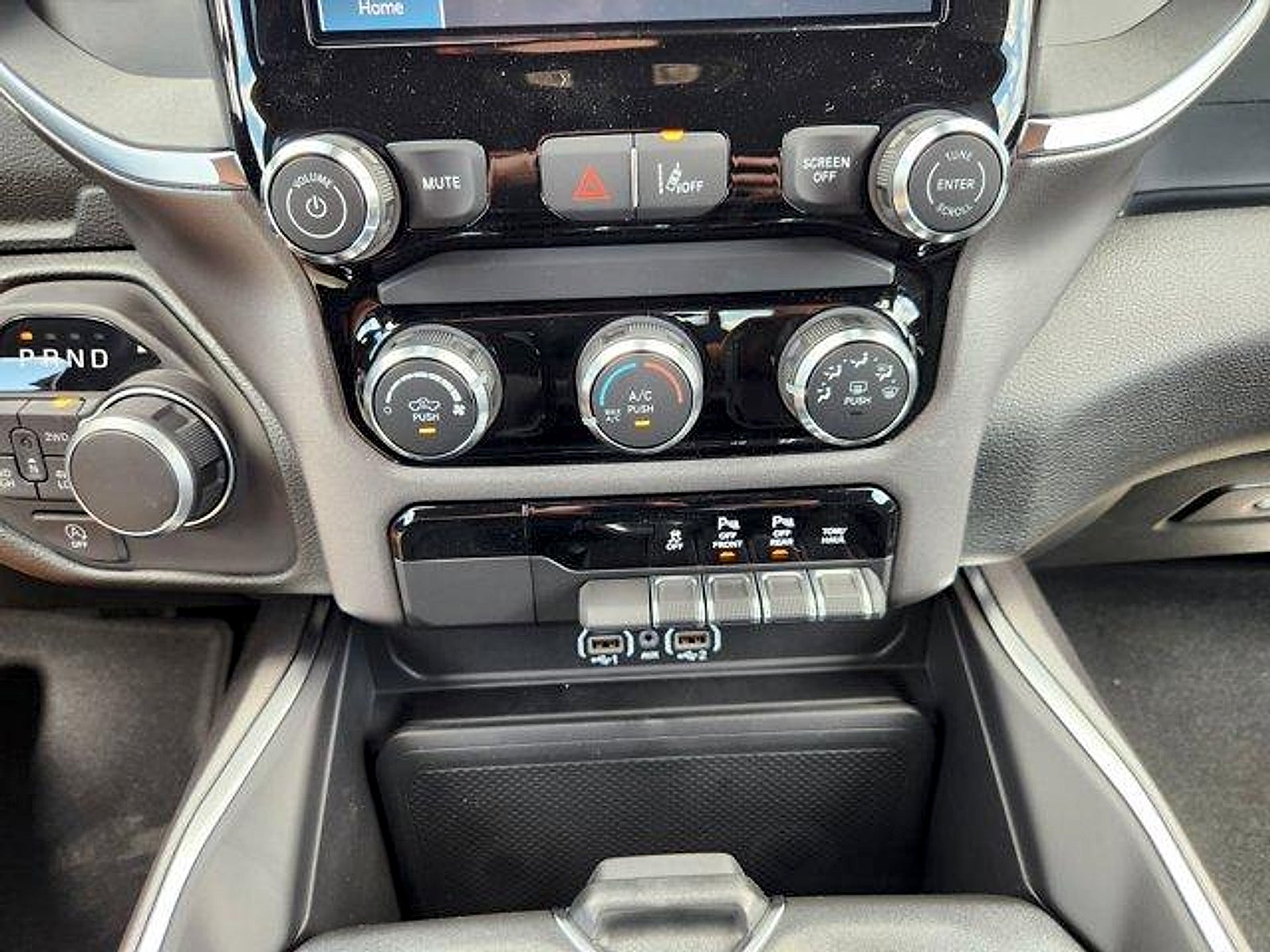 2026 RAM Ram 1500 RAM 1500 EXPRESS CREW CAB 4X4 5'7' BOX