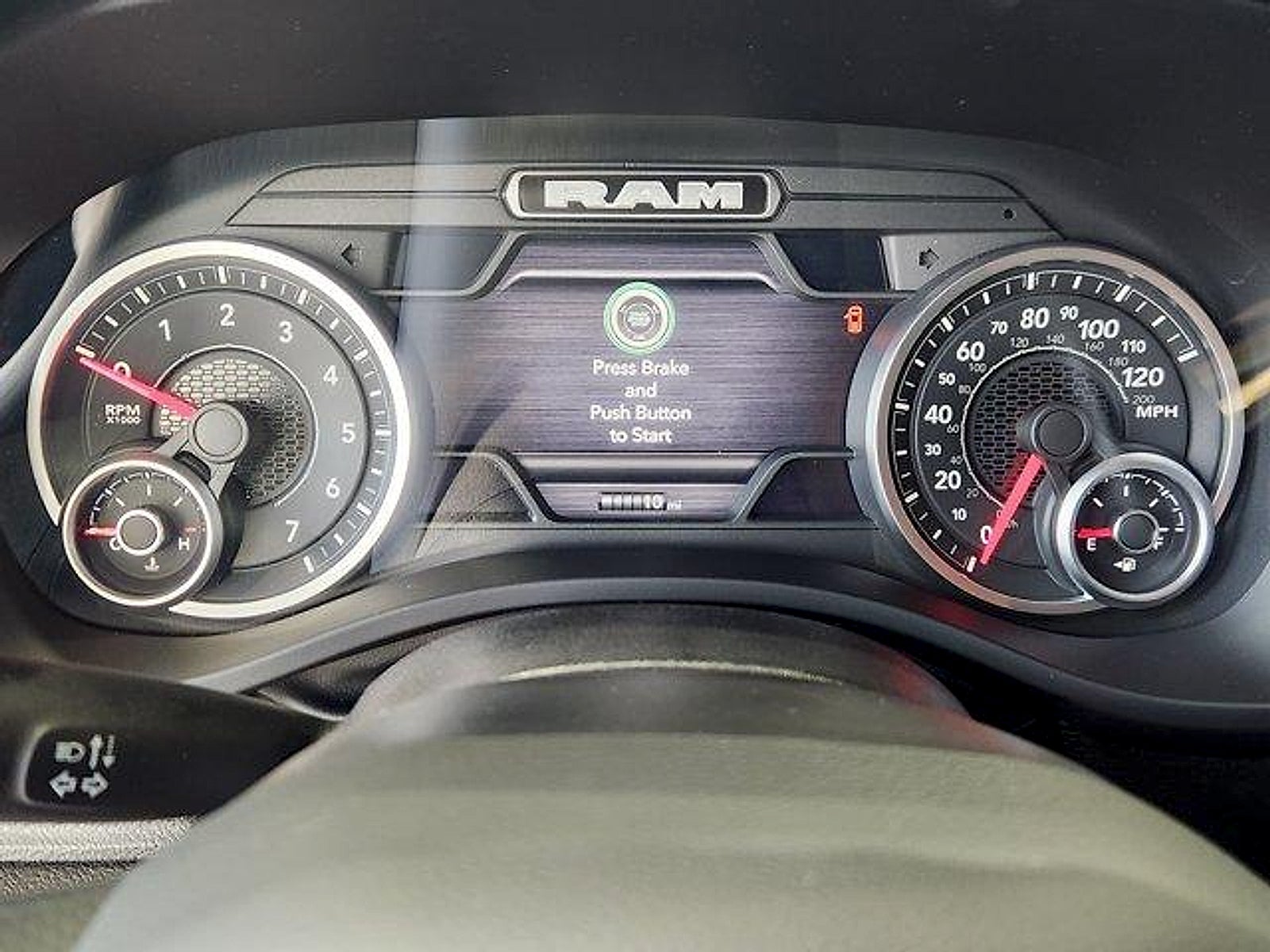 2026 RAM Ram 1500 RAM 1500 EXPRESS CREW CAB 4X4 5'7' BOX