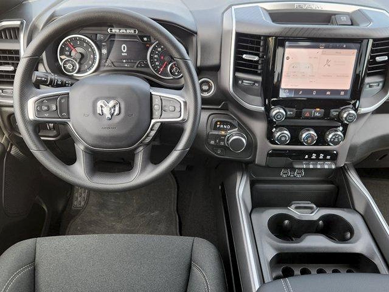 2026 RAM Ram 1500 RAM 1500 EXPRESS CREW CAB 4X4 5'7' BOX