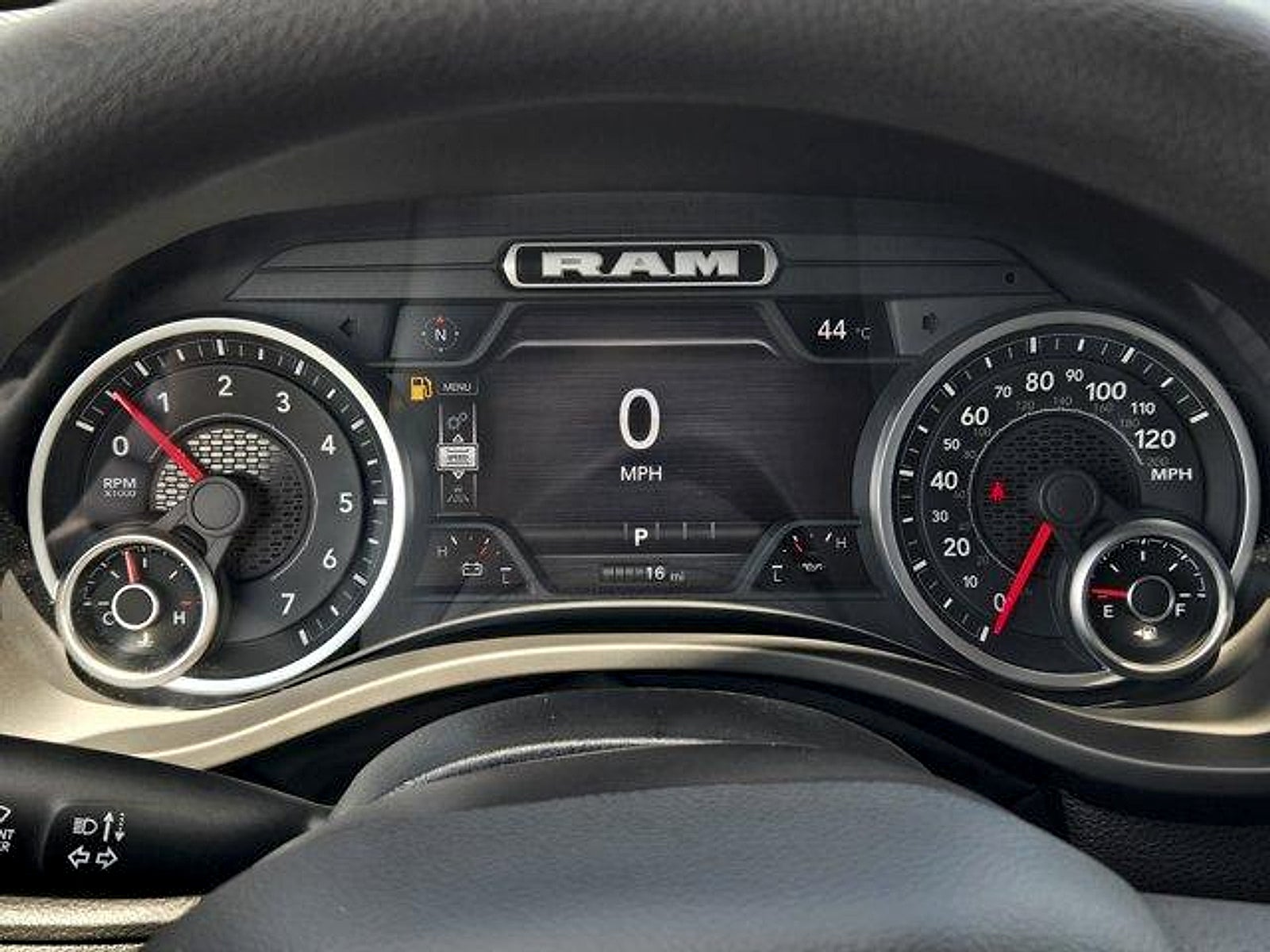 2026 RAM 1500 RAM 1500 WARLOCK CREW CAB 4X4 5'7' BOX