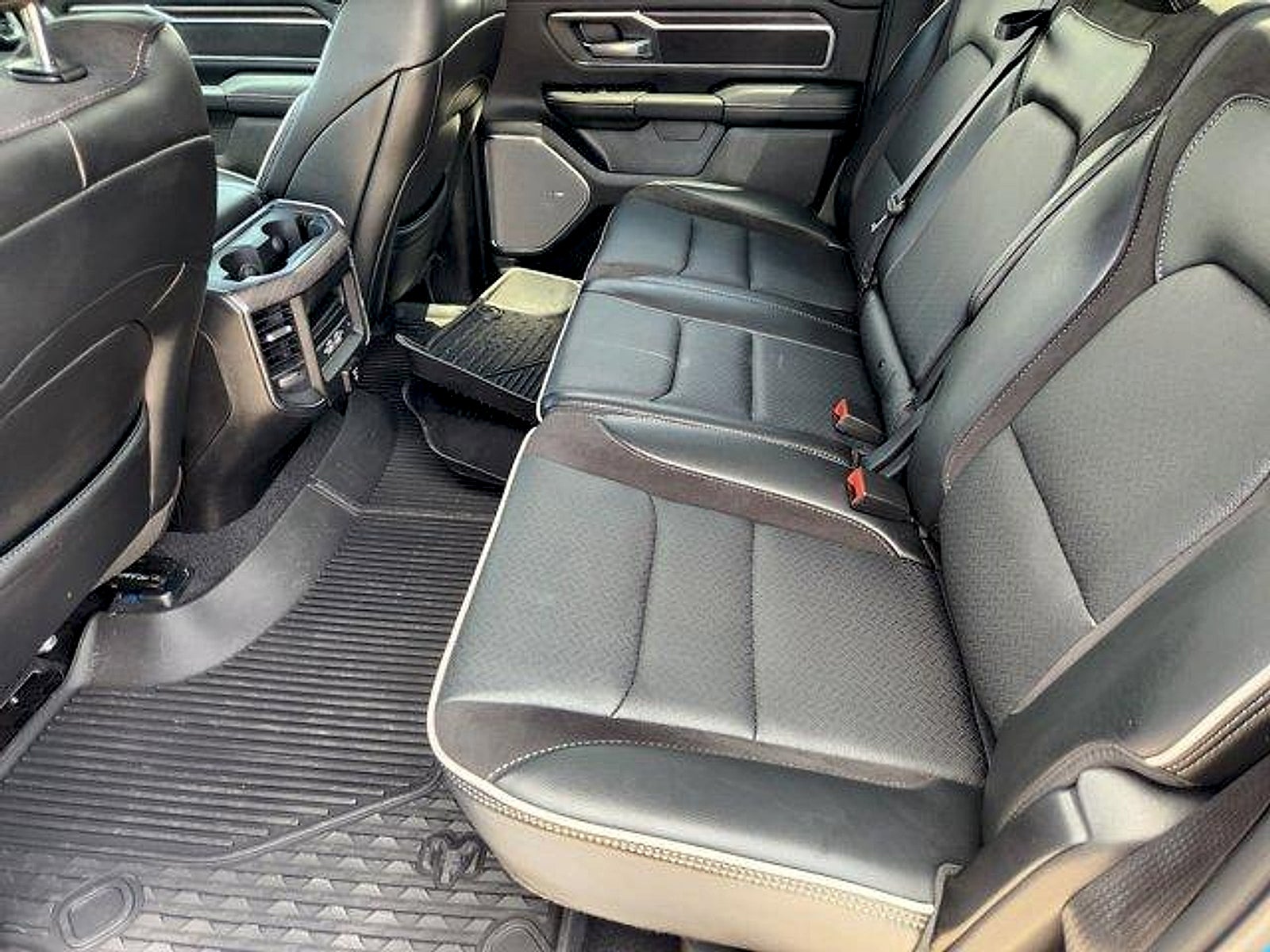 2025 RAM 1500 Laramie Crew Cab 4x4 5'7' Box