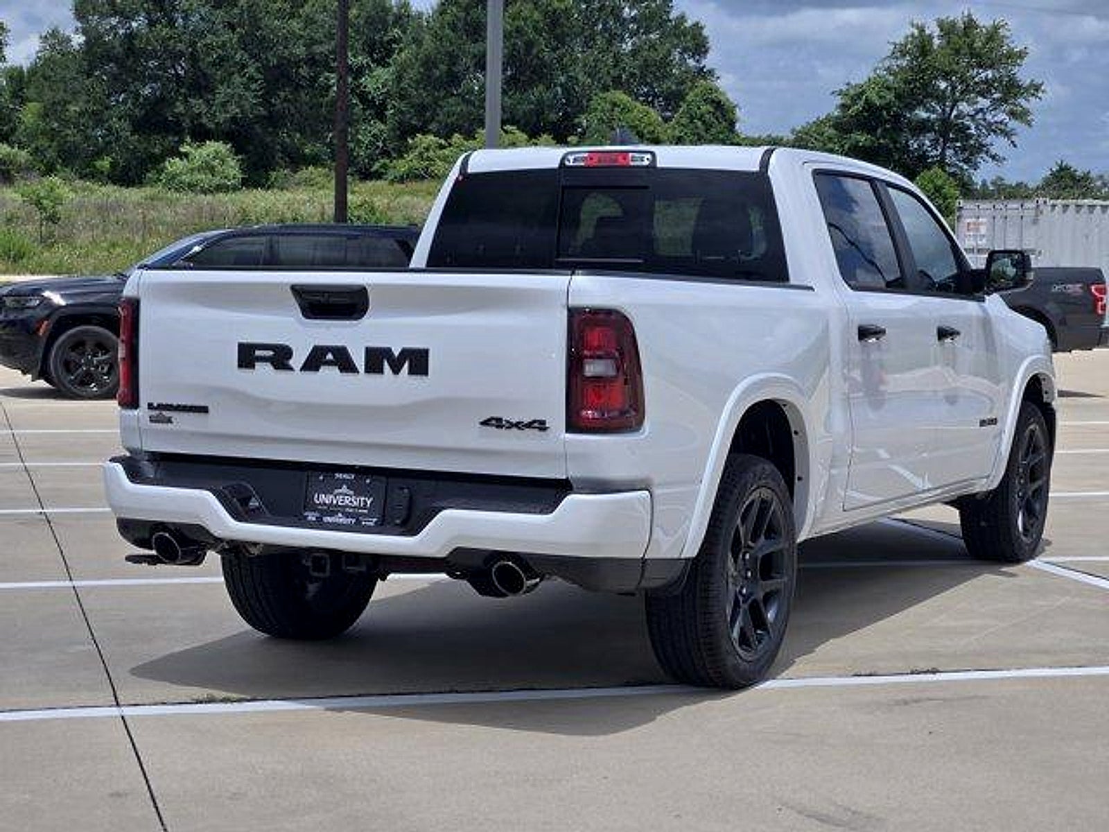 2026 RAM Ram 1500 RAM 1500 LARAMIE CREW CAB 4X4 5'7' BOX