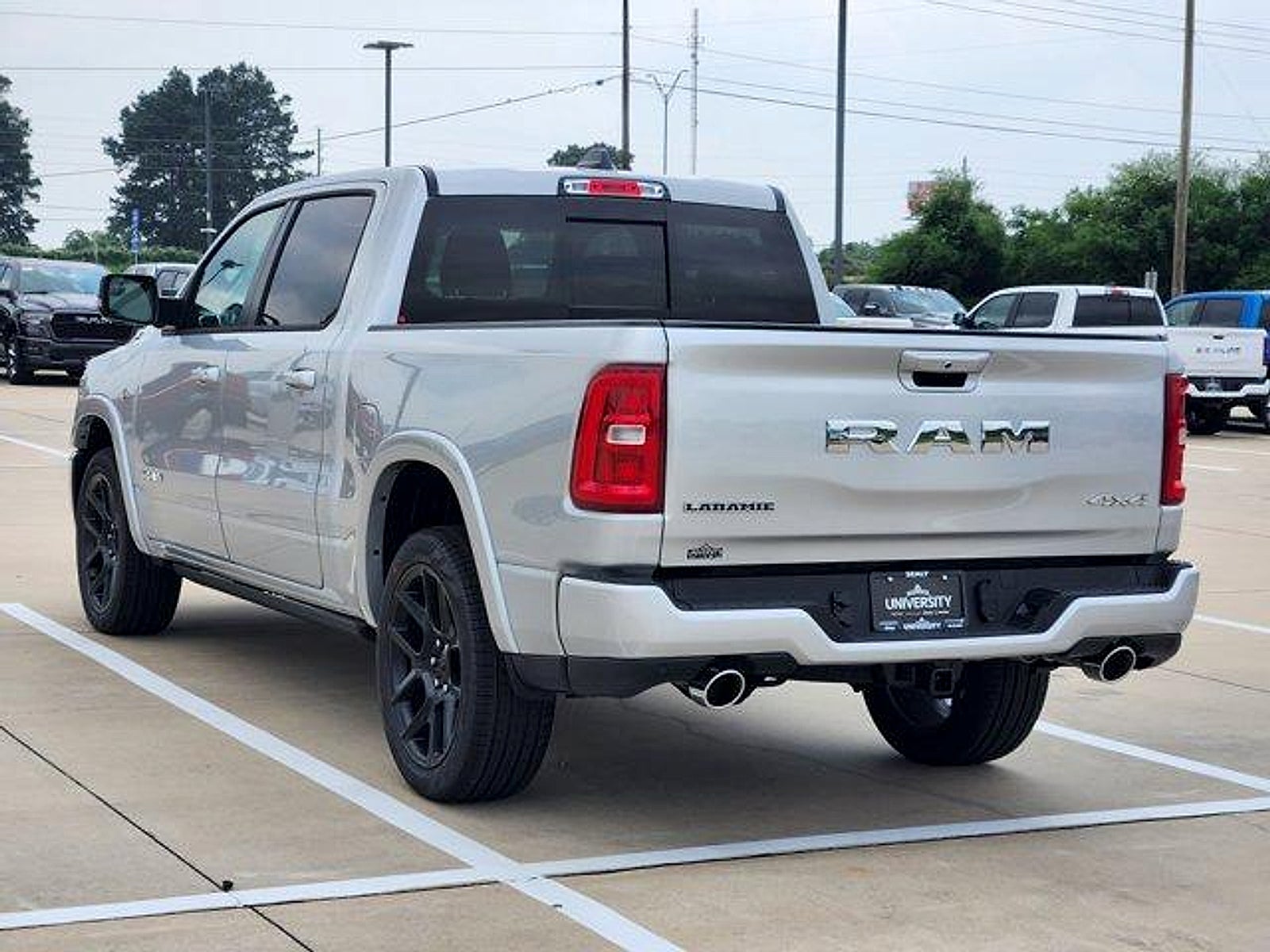 2026 RAM Ram 1500 RAM 1500 LARAMIE CREW CAB 4X4 5'7' BOX