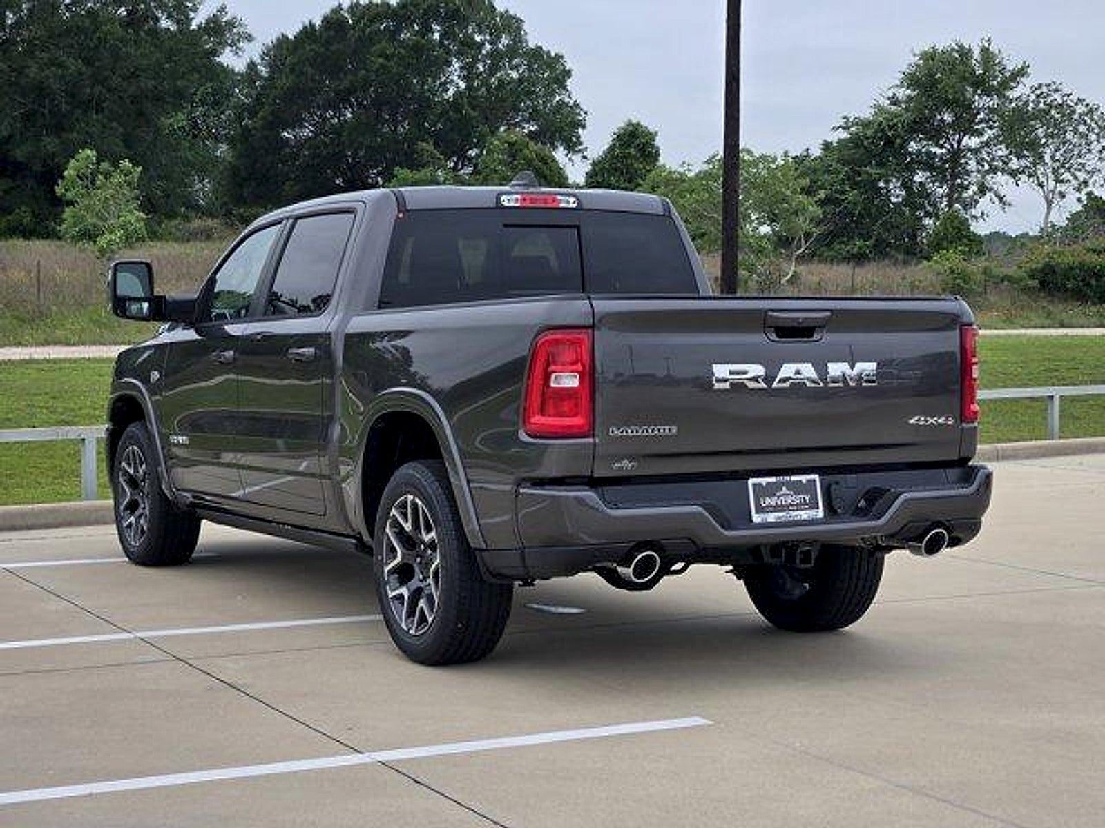 2026 RAM Ram 1500 RAM 1500 LARAMIE CREW CAB 4X4 5'7' BOX