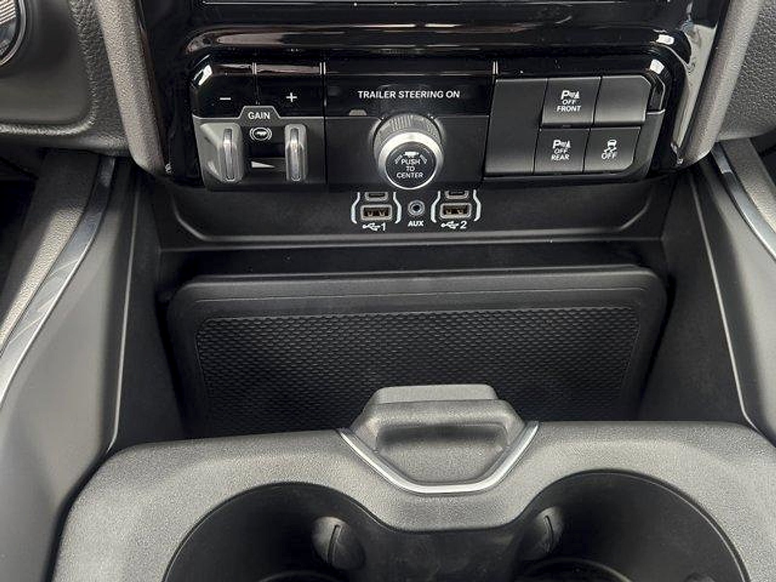 2026 RAM Ram 1500 RAM 1500 LARAMIE CREW CAB 4X4 6'4' BOX