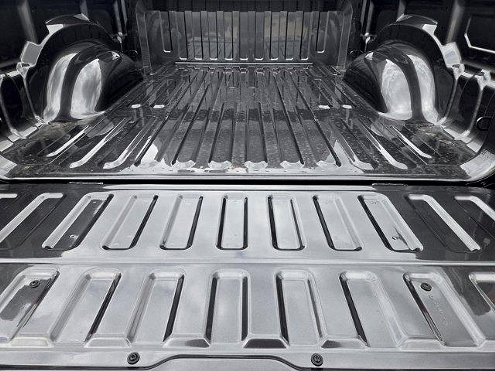 2026 RAM Ram 1500 RAM 1500 LARAMIE CREW CAB 4X4 6'4' BOX