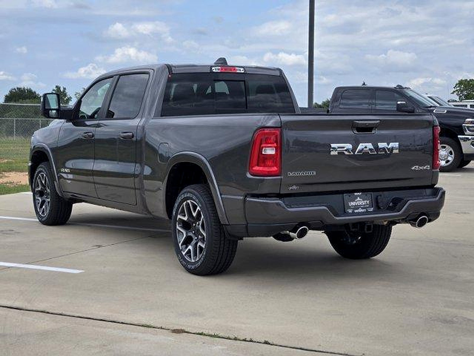 2026 RAM Ram 1500 RAM 1500 LARAMIE CREW CAB 4X4 6'4' BOX