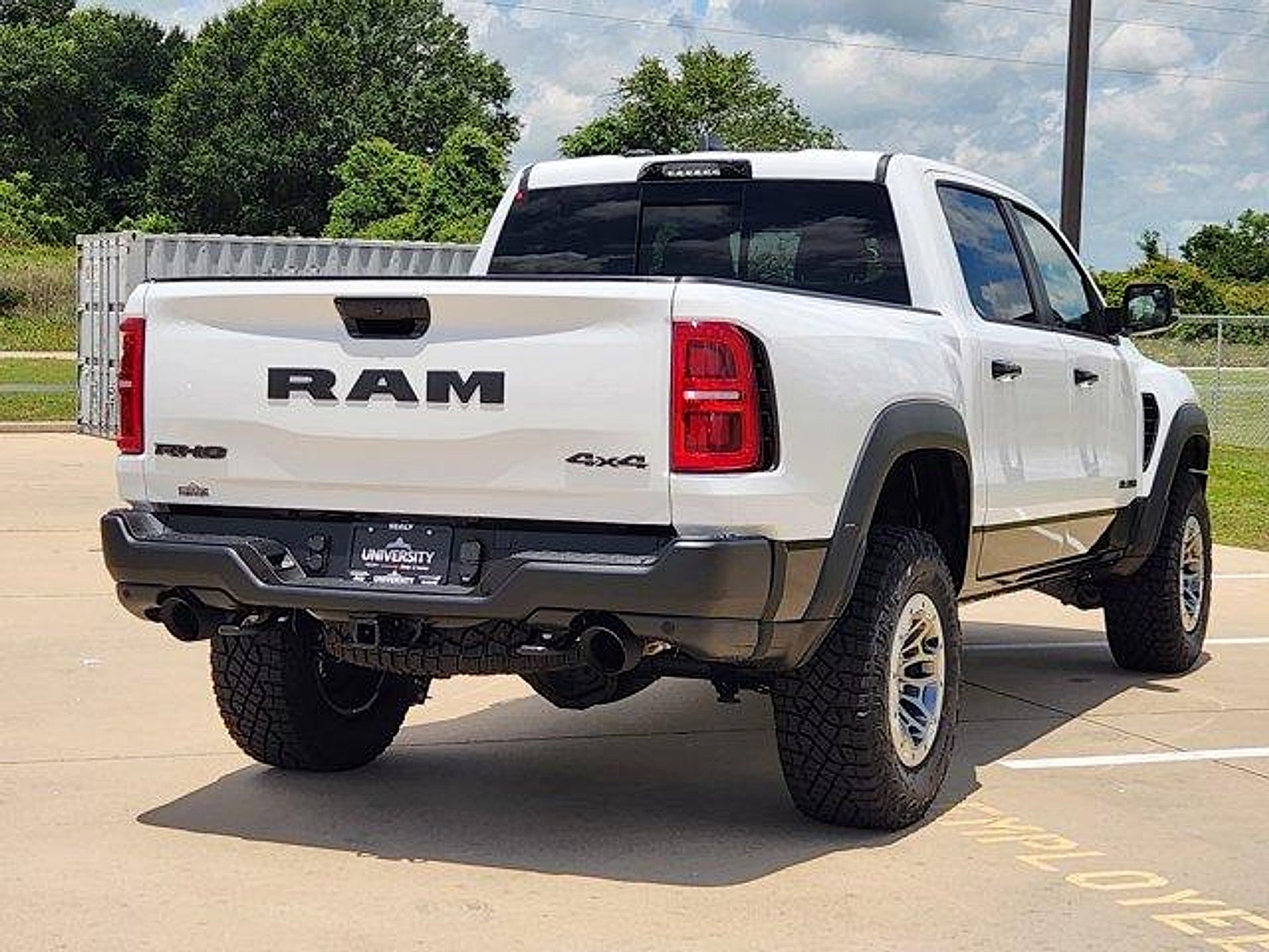 2026 RAM Ram 1500 RAM 1500 RHO CREW CAB 4X4 5'7' BOX