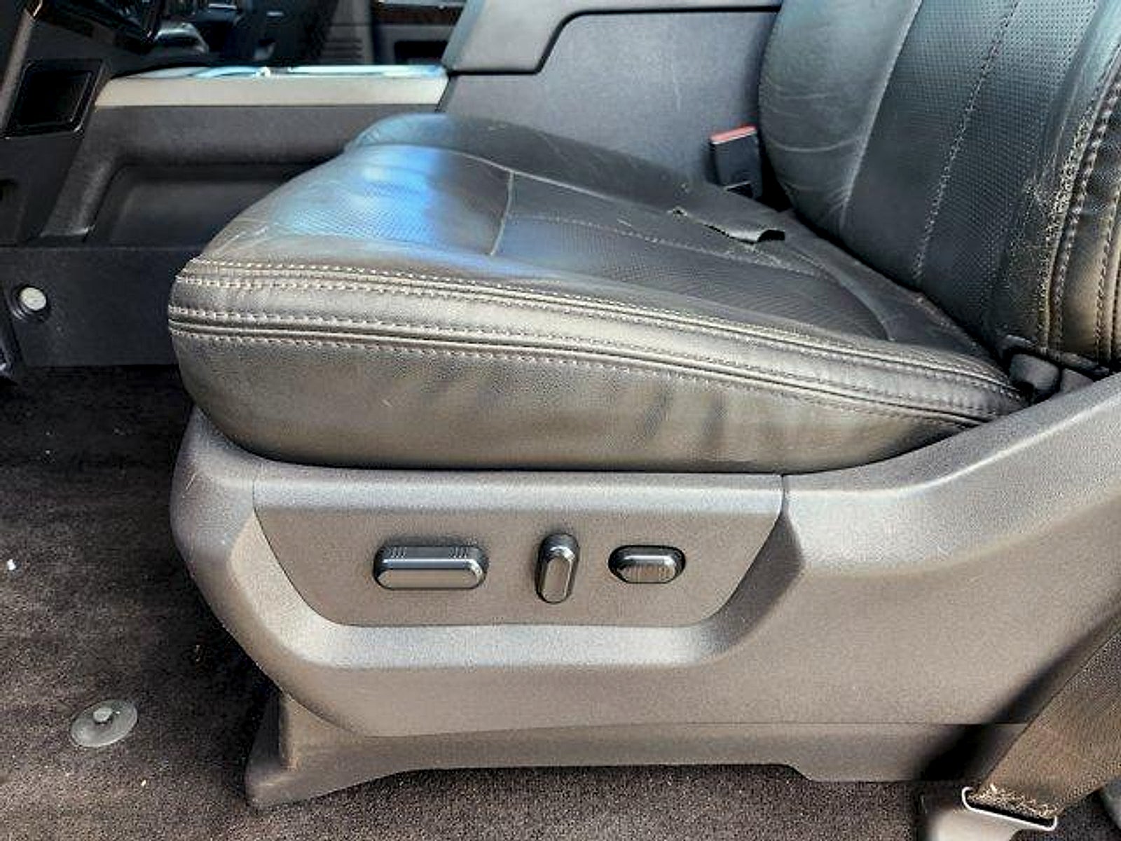 2015 Ford F-250 LARIAT