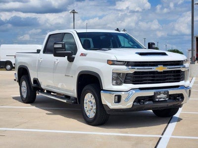 2024 Chevrolet Silverado 2500HD 4WD Crew Cab Standard Bed LT