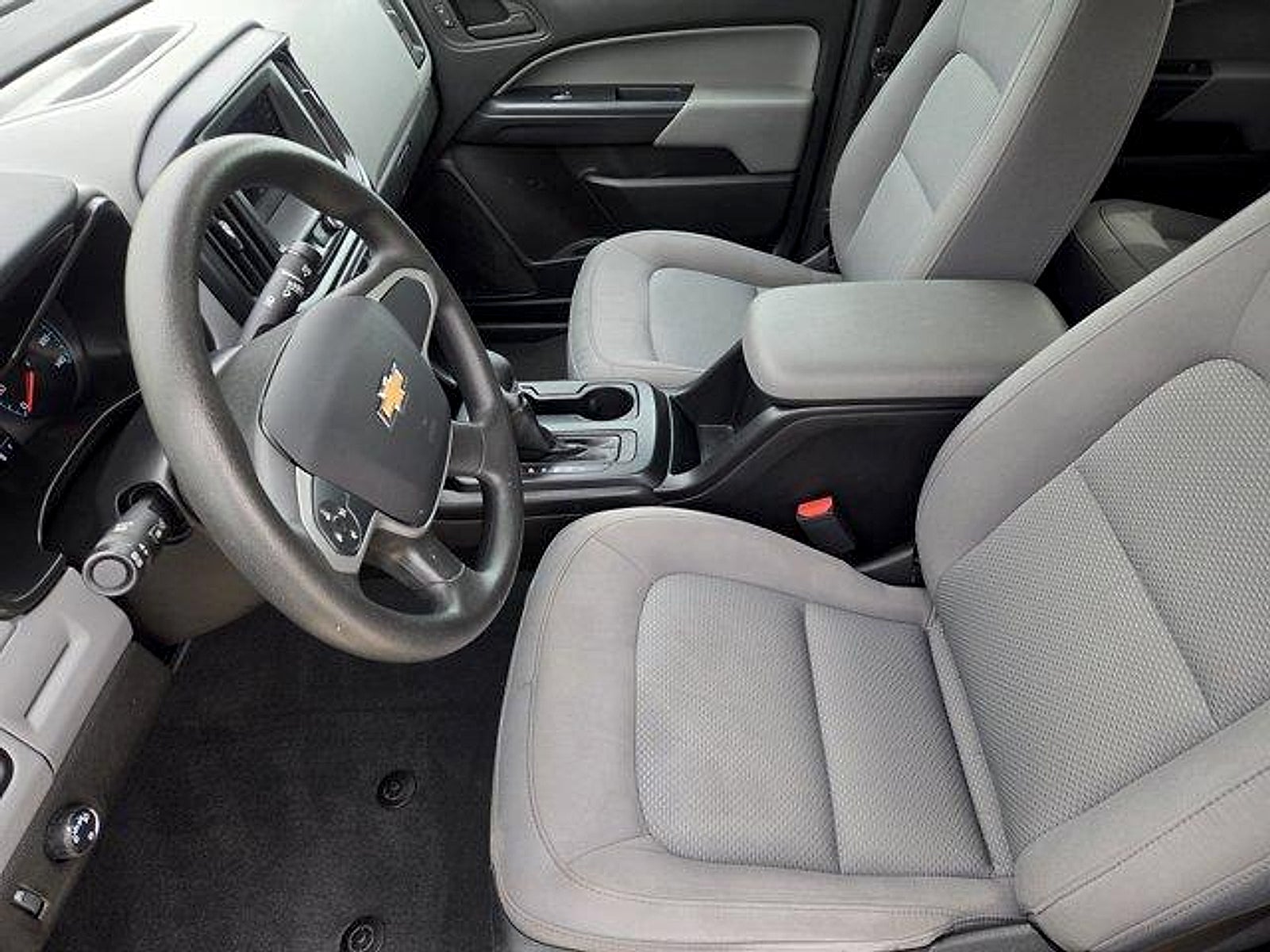 2022 Chevrolet Colorado 2WD Crew Cab Short Box WT