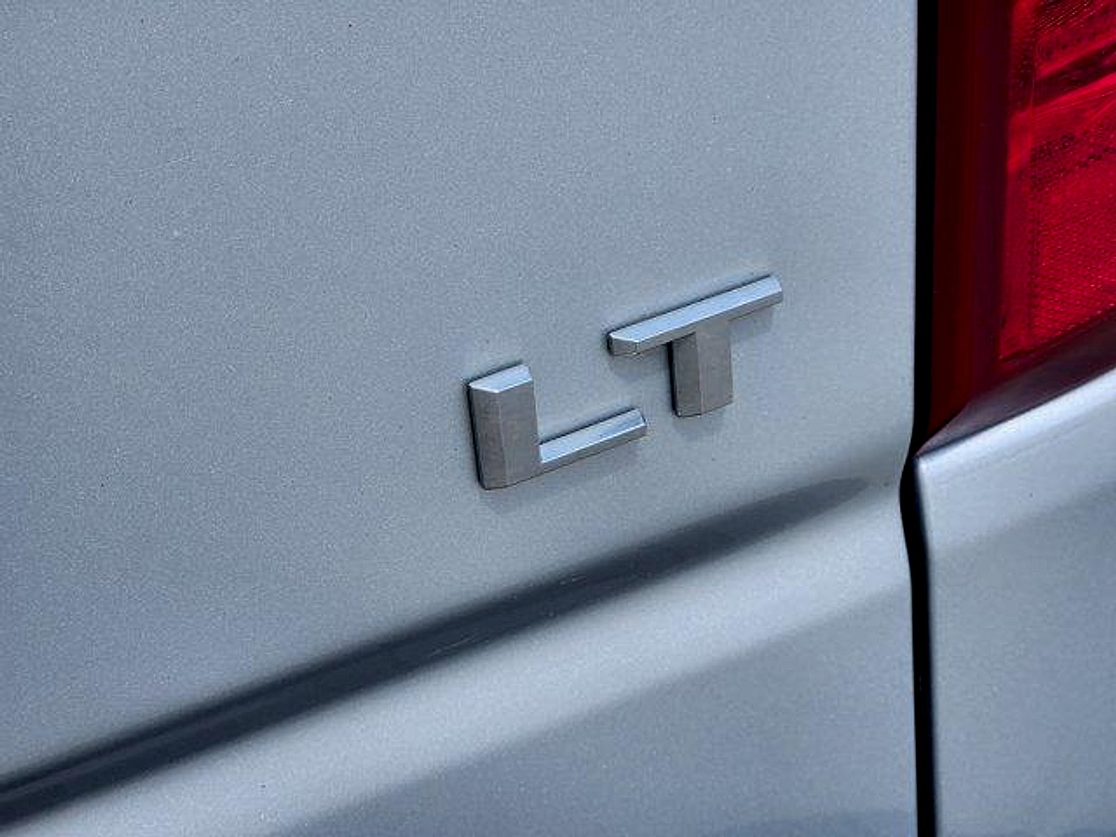 2022 Chevrolet Silverado 1500 LTD 4WD Crew Cab Short Bed LT