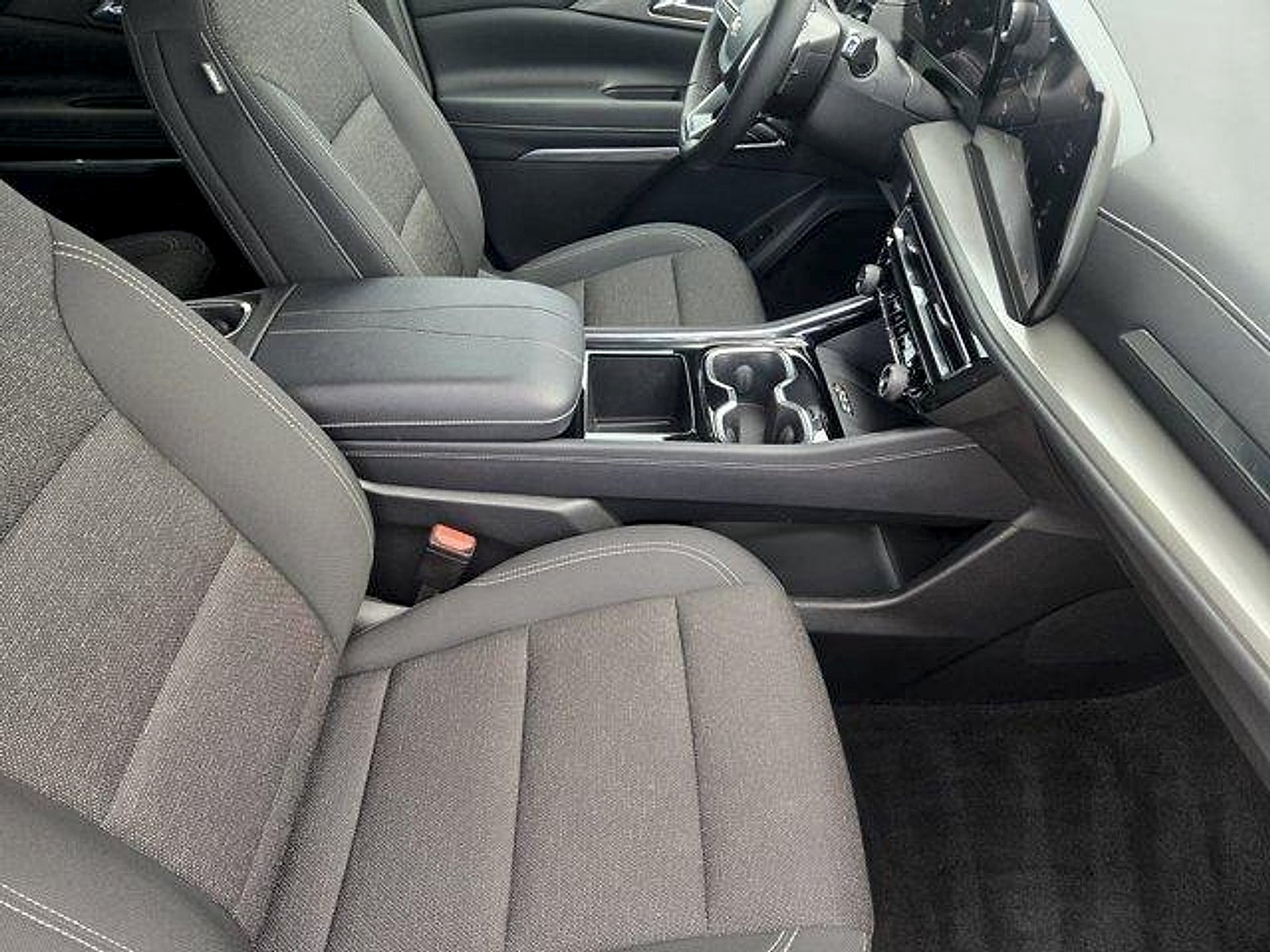 2025 Chevrolet Traverse FWD LT